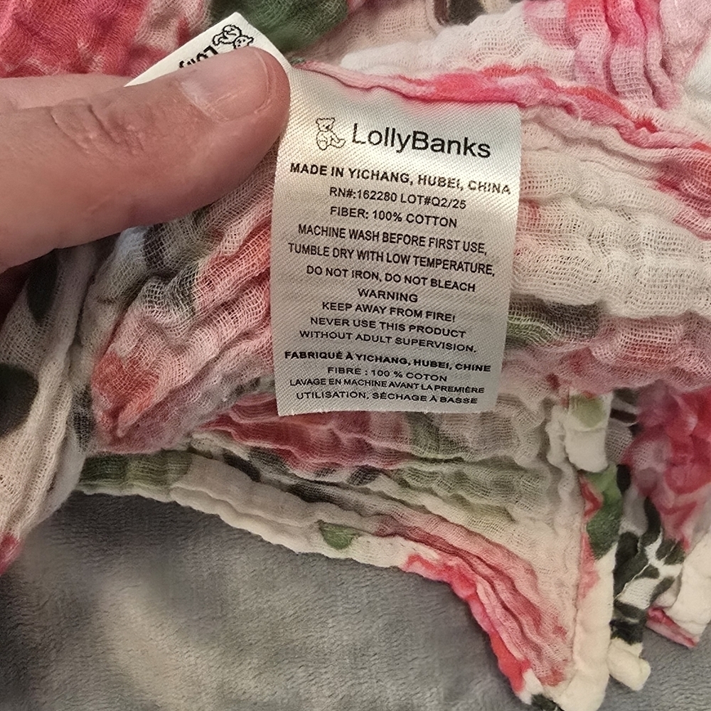 Gymboree Coral Crochet Baby Dress And Floral Cotton Blanket (1028) - Picture 6 of 7